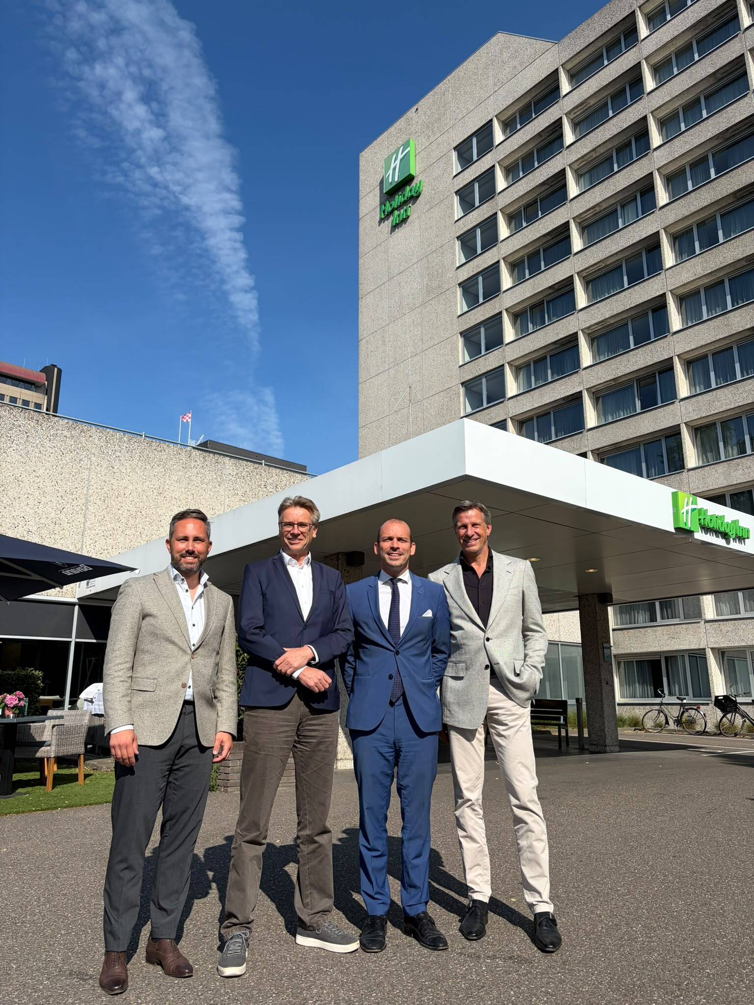 Afspraken met AM en BAM voor nieuwe toekomst locatie Holiday Inn: 1.000 woningen en meer